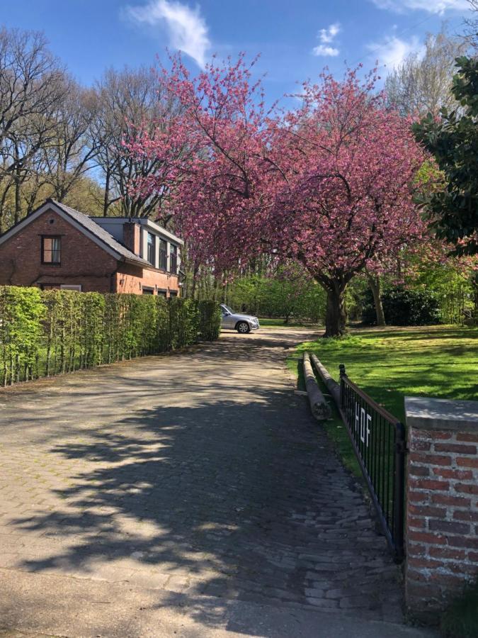 Vakantiewoningeikenhof Londerzeel Eksteriør billede